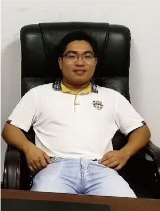 李斌